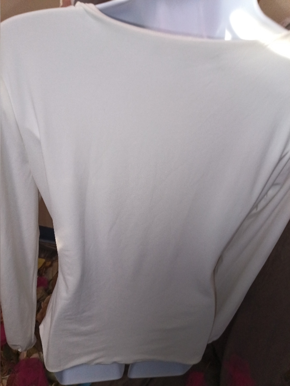White House Black Market Blouse - Picture 6 of 13
